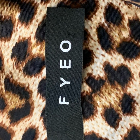 NEW FYEO Leopard Bodysuit Top - Picture 4 of 5